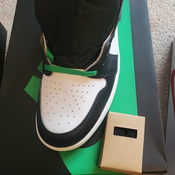 Nike Air Jordan 1 Retro High OG “Lucky Green” - Men 12 (Women's US 13.5) - NIB - Picture 3 of 5